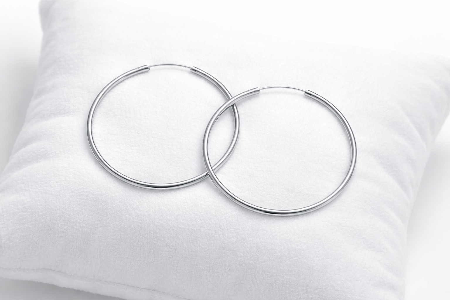 SILVER HOOP EARRINGS